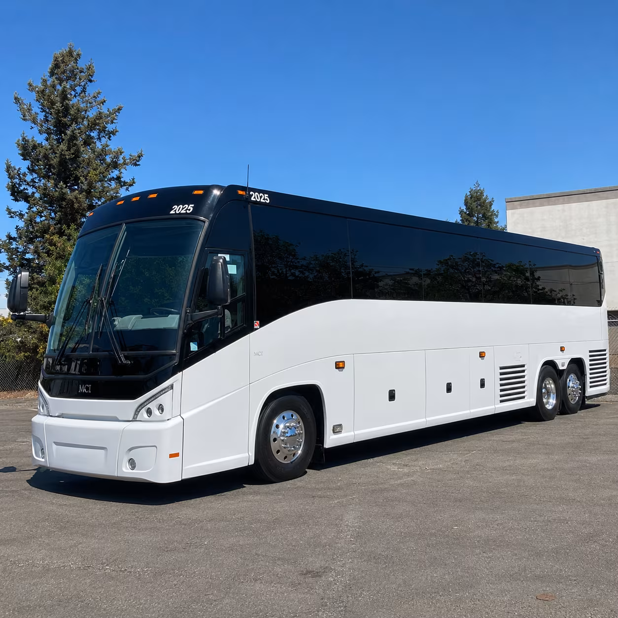 corporate airport transfer buses to and from tulsa international airport tul