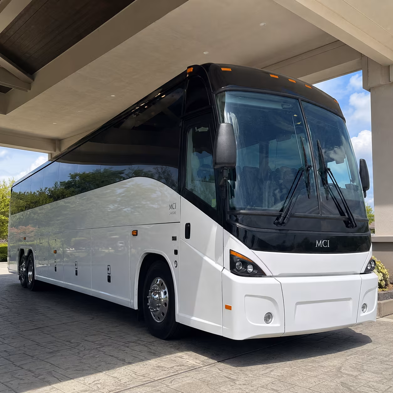 out of state charter bus service from tulsa for sporting events concerts and multi day tours