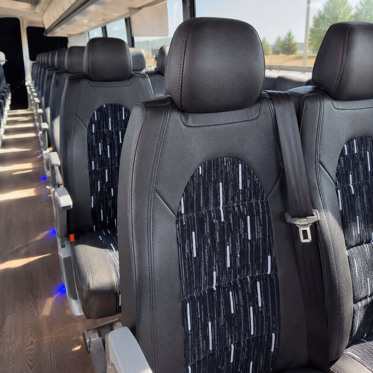 tulsa international airport tul charter bus pickups and drop offs